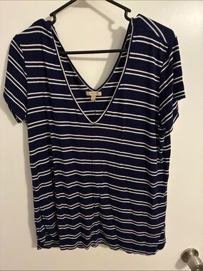 Bordeaux Navy and White Striped V-Neck Short Sleeve Tee